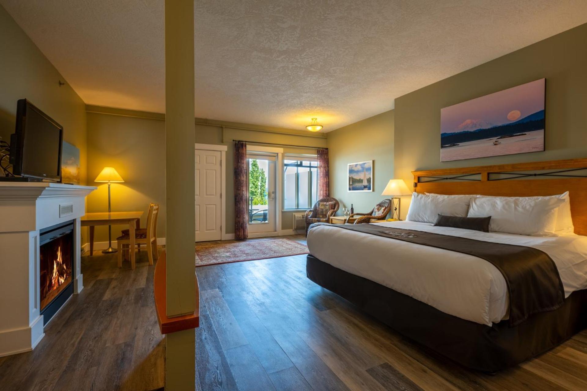 Sidney Waterfront Inn Exterior foto
