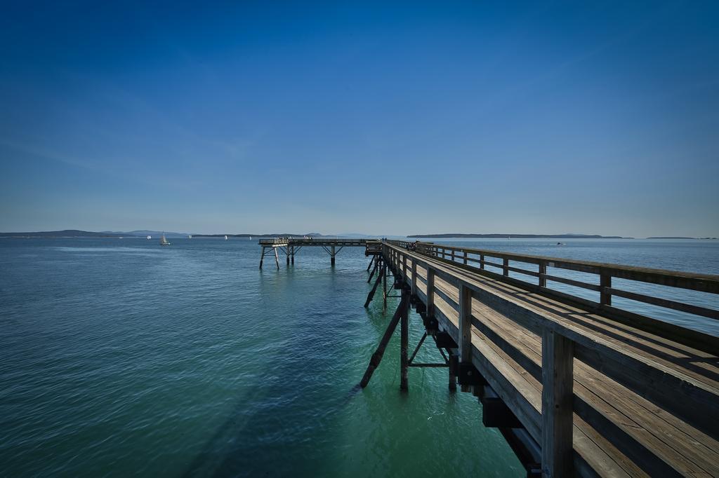 Sidney Waterfront Inn Exterior foto